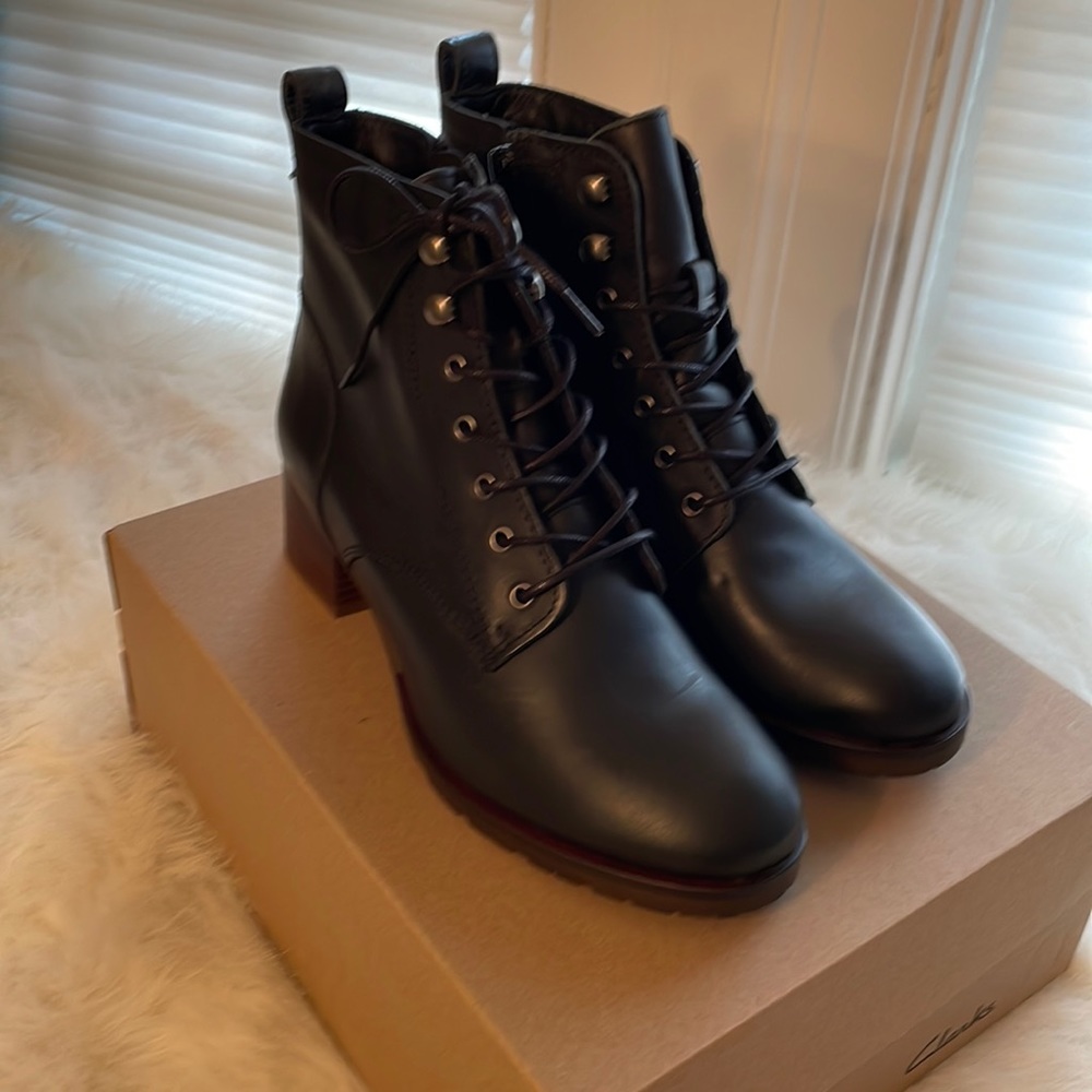 Clarks Mila boots